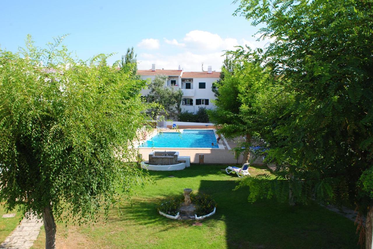 Apartamentos Ses Fonts Son Parc Exterior photo